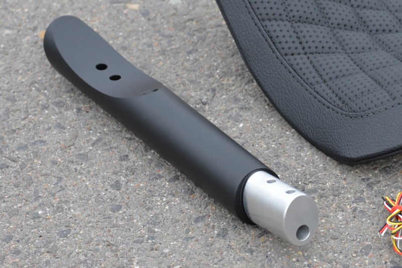 Bobber Seat Bolt-on Kit, Monolever, black leatherette
